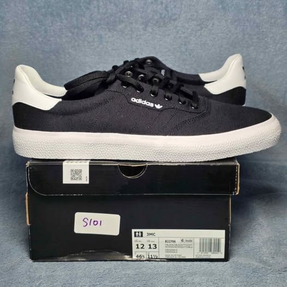 Adidas 3MC Black White Sneakers Mens 12 or Womens 13